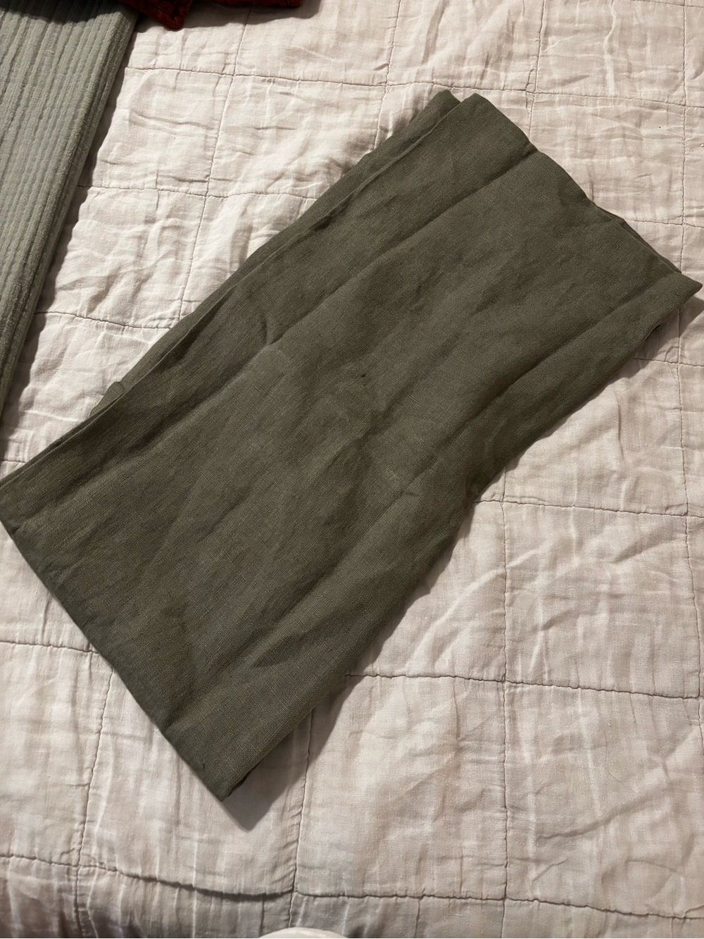Quince European Linen Oversized Lumbar Pillow Cover NWOT - Picture 4 of 4